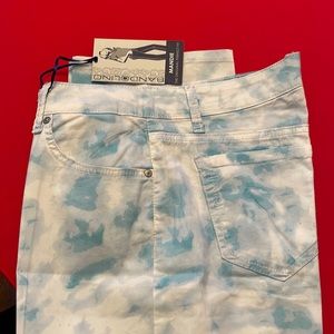 NWT womens Bandolino Mandie pants